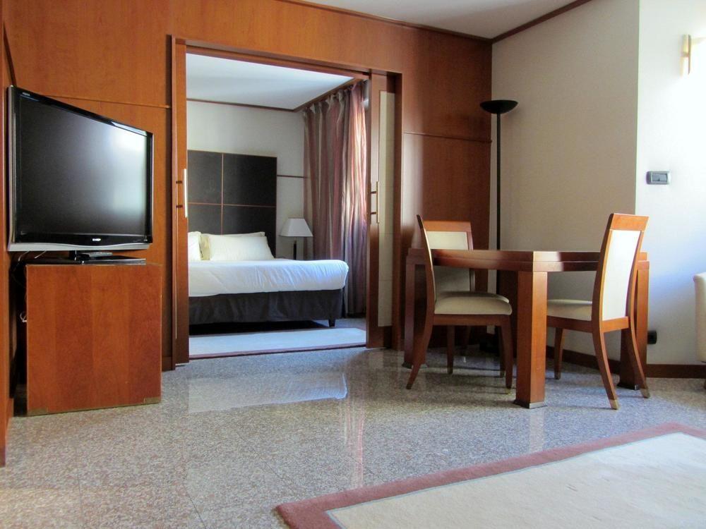 Goldstar & Hotel Nice