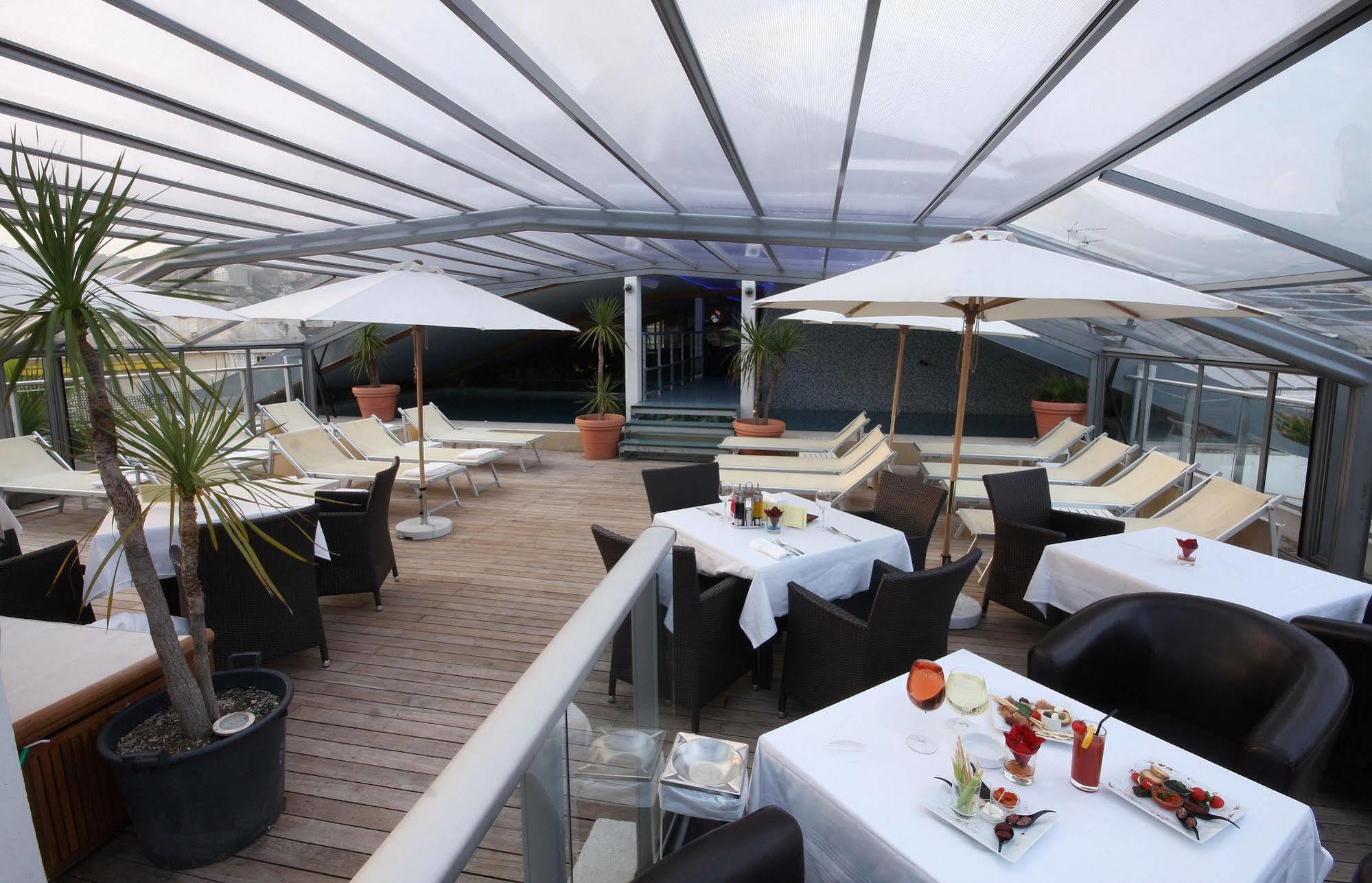 Goldstar & Hotel 4*