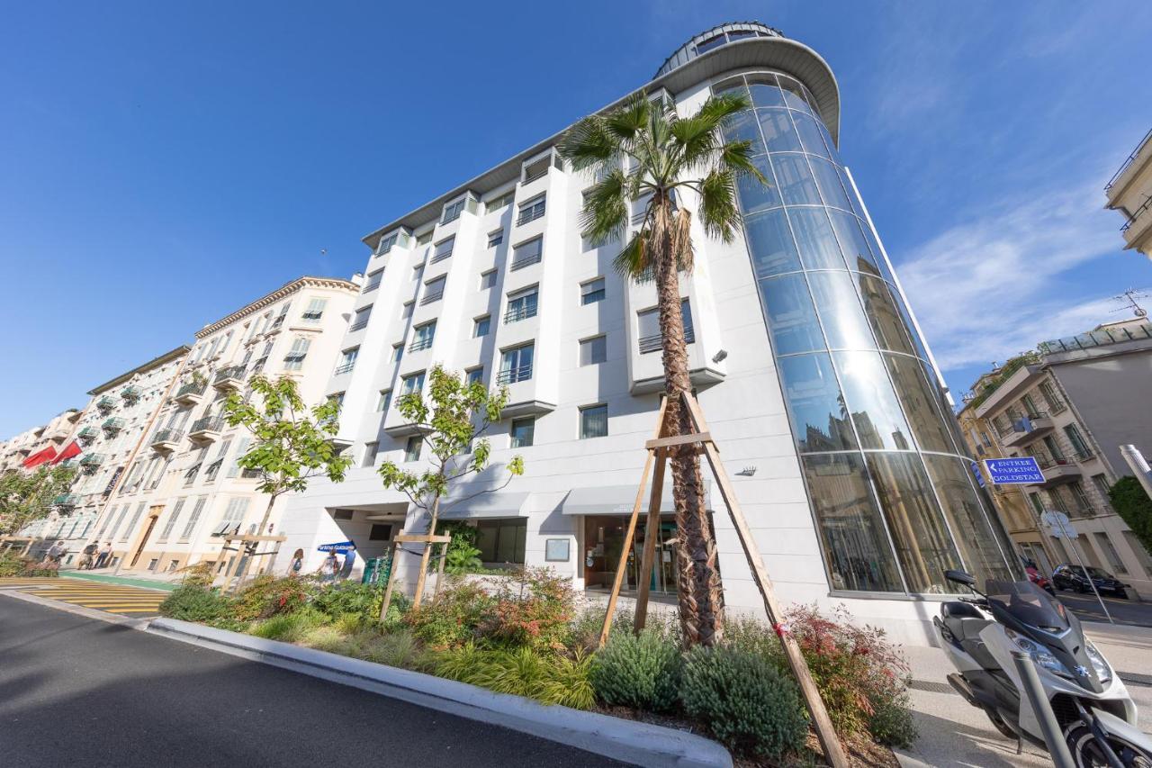 Goldstar Apartments&suites Niza