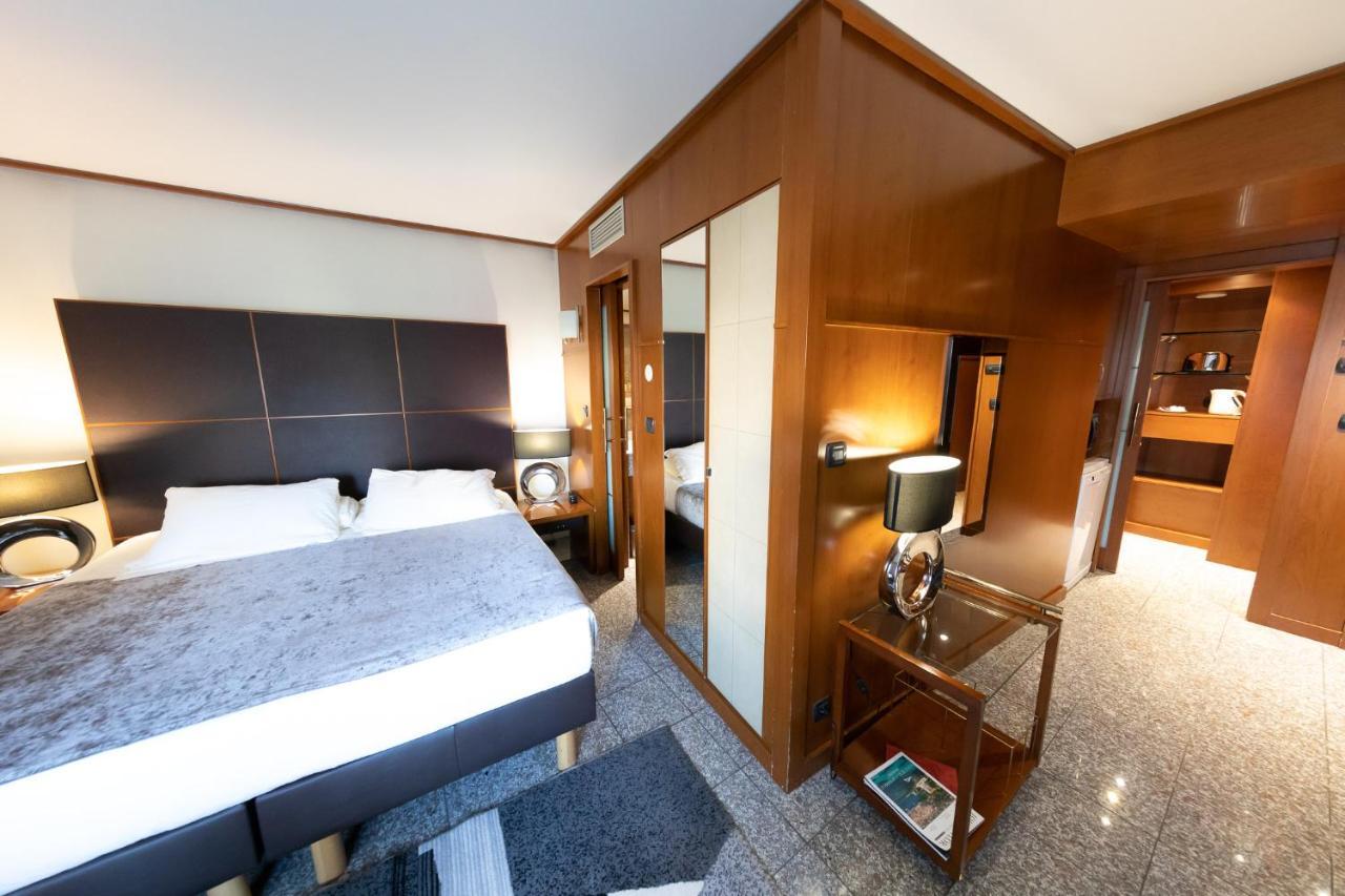 Goldstar Apartments&suites 4* Niza
