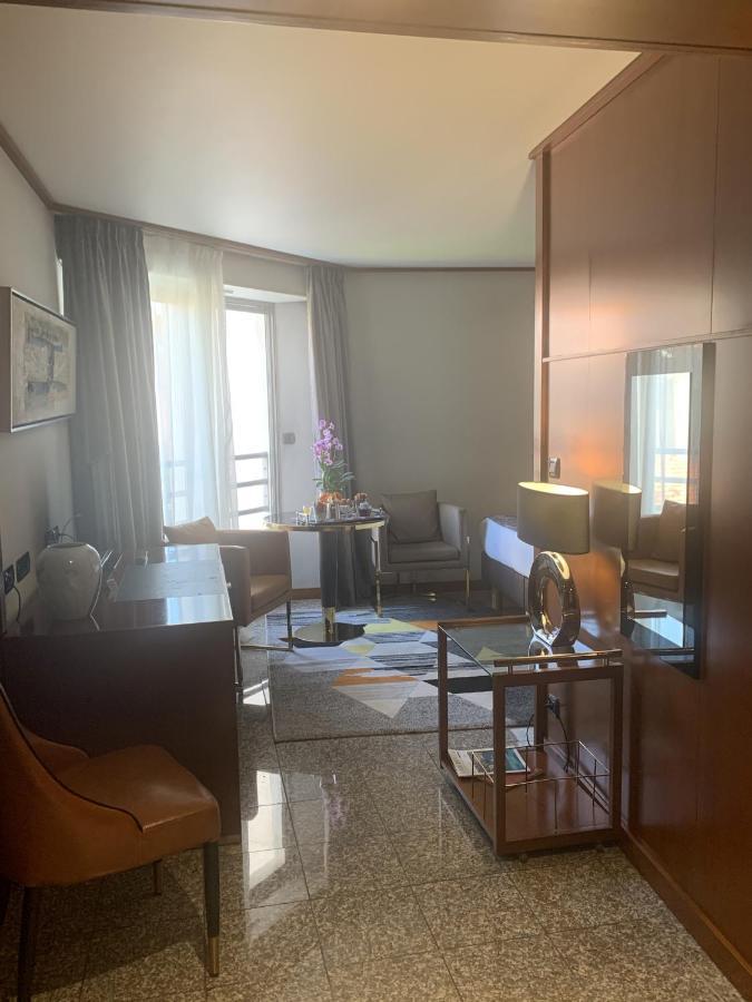Goldstar Apartments&suites Hotel