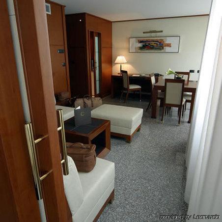 Hotel Goldstar Apartments&suites 4*