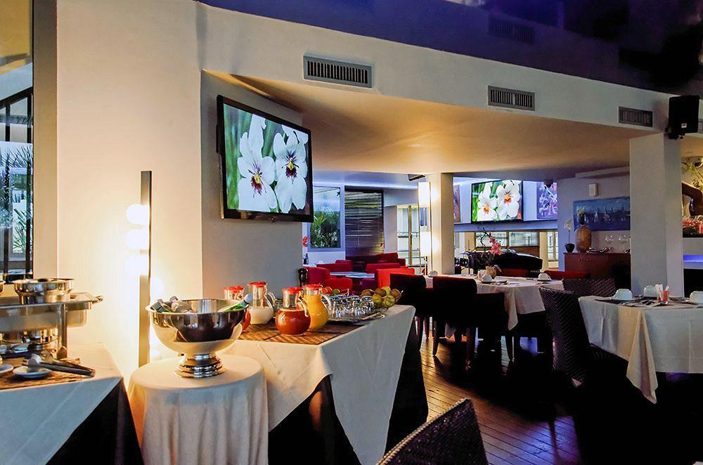 Goldstar Apartments&suites Hotel 4*