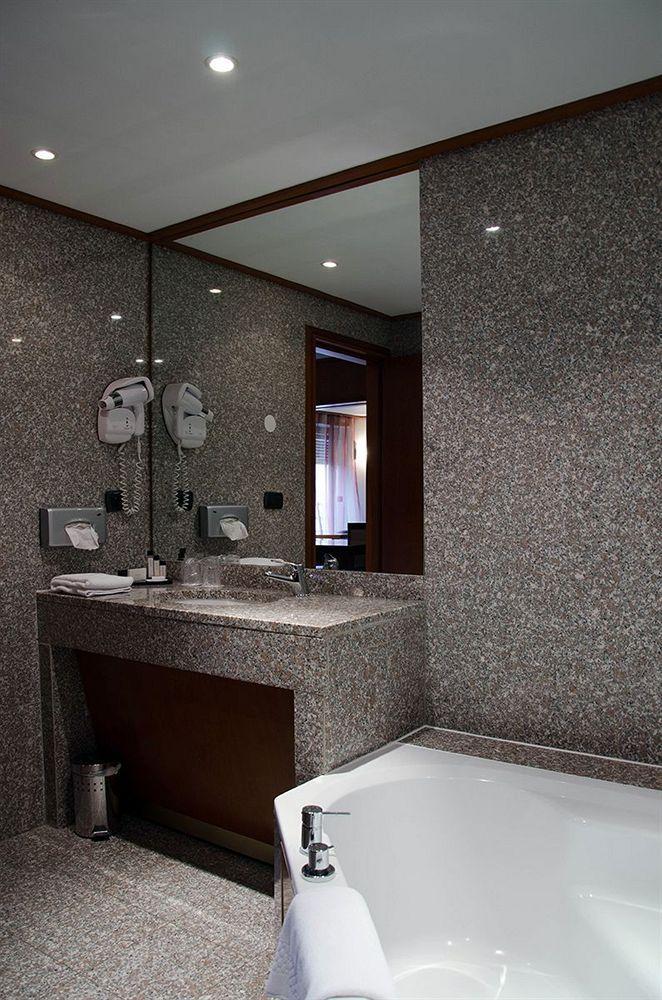 Goldstar Apartments&suites 4*