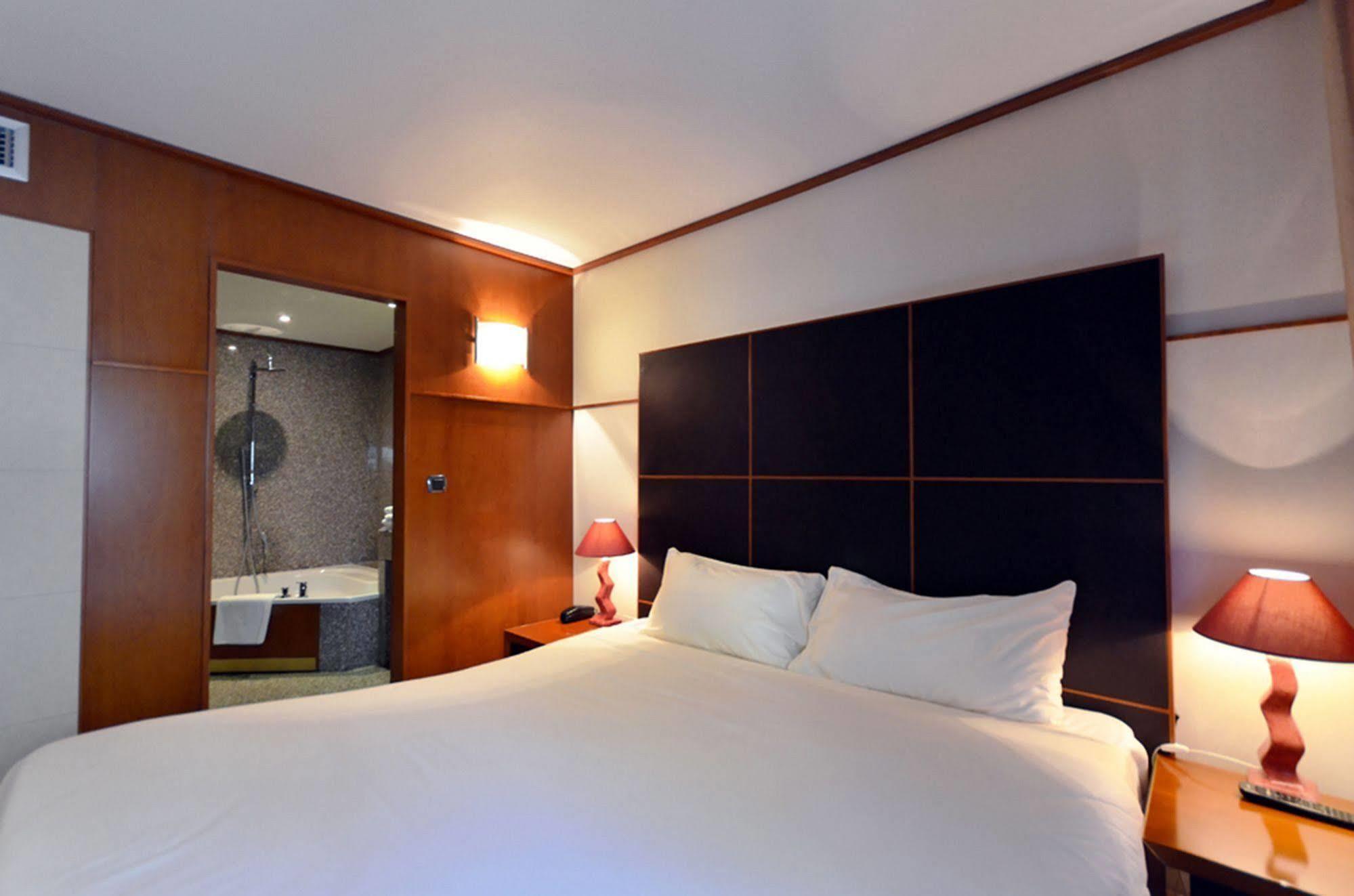 Goldstar Apartments&suites 4* Niza